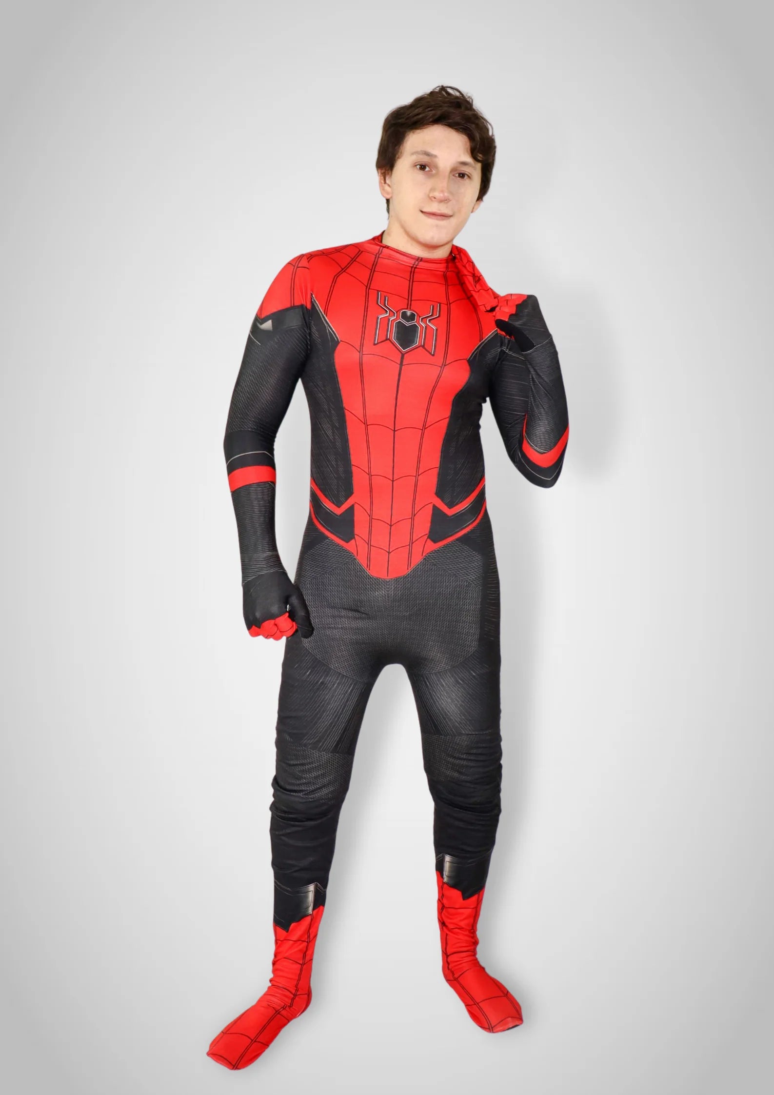 DISFRAZ FAR FROM HOME SPIDERMAN